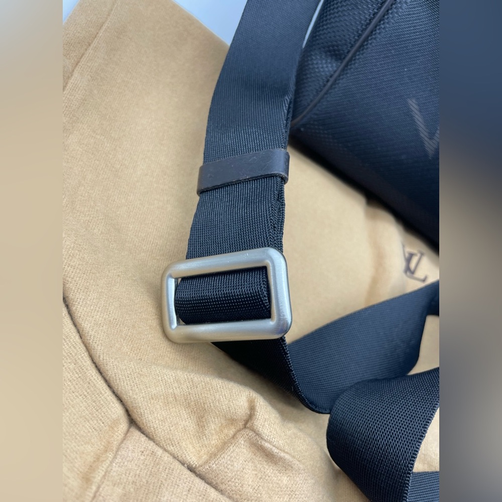 Louis Vuitton Black Messenger Bag - Picture 7 of 14